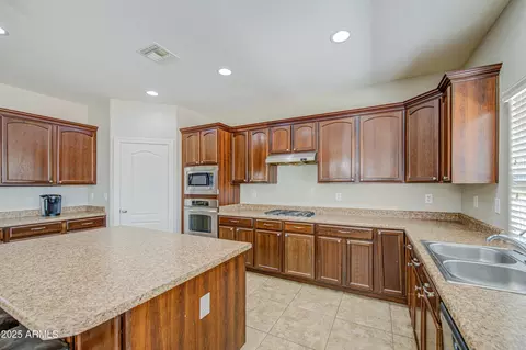 5669 E Artemis Dr, Florence, AZ 85132 photo 13