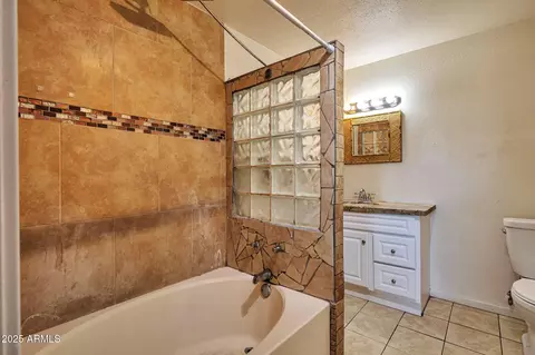 Bath - 1835 E Palmcroft Dr, Tempe, AZ 85282 photo 2 of 4
