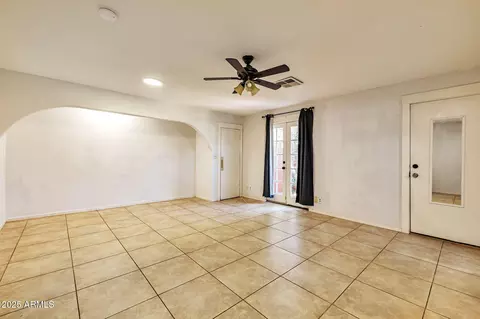 Living - 1835 E Palmcroft Dr, Tempe, AZ 85282 photo 3 of 4