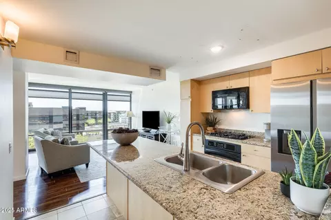4808 N 24th St #530, Phoenix, AZ 85016
