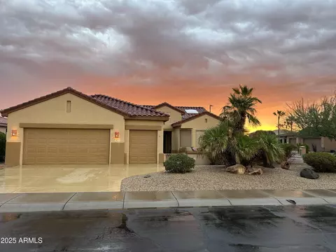 18321 N Kokopelli Ct, Surprise, AZ 85374