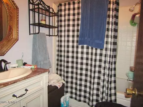 Bath - 504 N Double Tree Cir, Payson, AZ 85541 photo 1 of 3