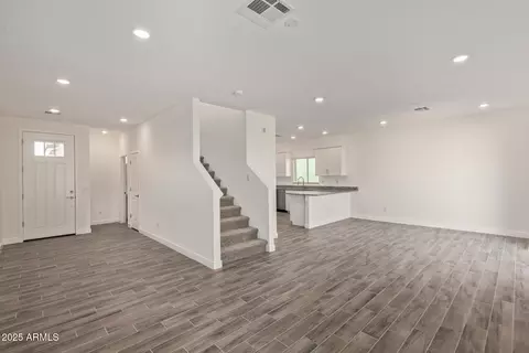 Living - 1565 N Pueblo Dr, Apache Junction, AZ 85120 photo 3 of 4