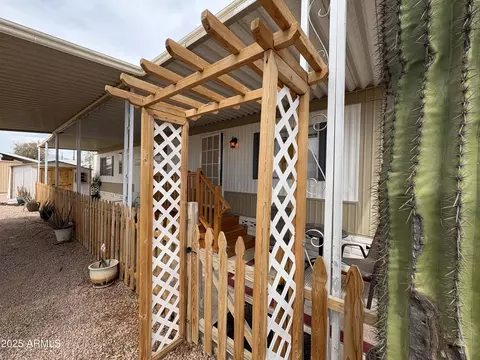929 N Delaware Dr #25, Apache Junction, AZ 85120 photo 2