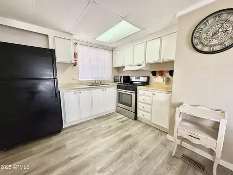 929 N Delaware Dr #25, Apache Junction, AZ 85120 photo 8