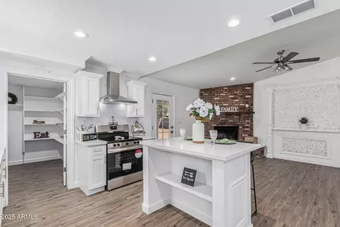 3728 E Grove Ave, Mesa, AZ 85206 photo 5