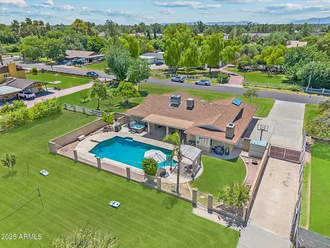 6602 W Surrey Ave, Glendale, AZ 85304