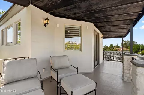 Exterior - 4502 Exeter Blvd, Phoenix, AZ 85018 photo 4 of 16