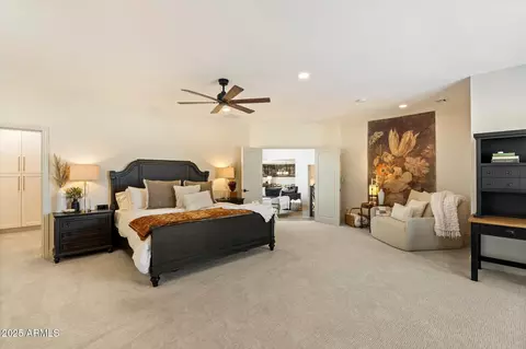 Bedroom - 4502 Exeter Blvd, Phoenix, AZ 85018 photo 2 of 4