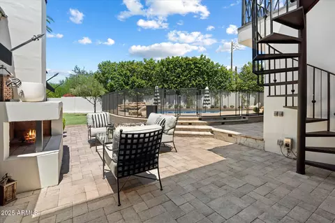 Exterior - 4502 Exeter Blvd, Phoenix, AZ 85018 photo 6 of 16