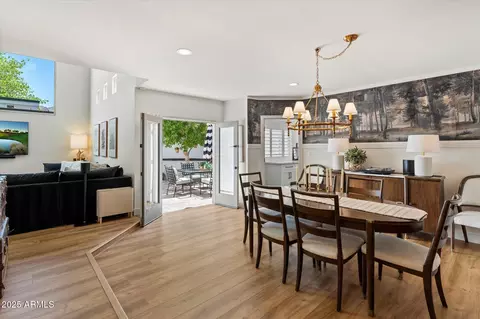 Dining - 4502 Exeter Blvd, Phoenix, AZ 85018 photo 2 of 4