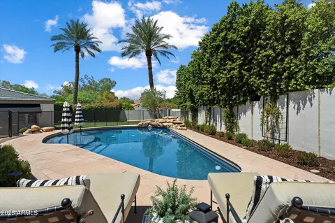 Exterior - 4502 Exeter Blvd, Phoenix, AZ 85018 photo 8 of 16