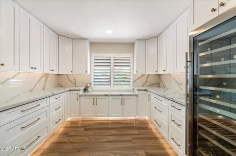 Kitchen - 4502 Exeter Blvd, Phoenix, AZ 85018 photo 3 of 3