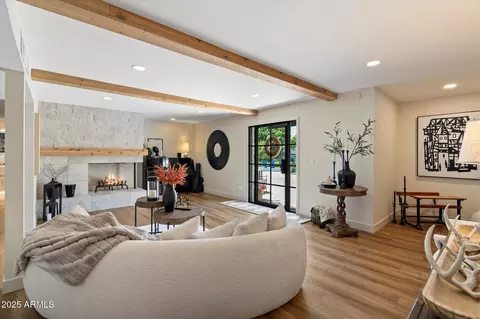 Living - 4502 Exeter Blvd, Phoenix, AZ 85018 photo 1 of 4