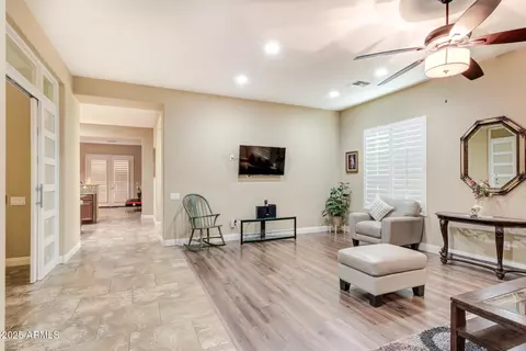 3016 E Maplewood St, Gilbert, AZ 85297 photo 3