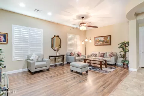 3016 E Maplewood St, Gilbert, AZ 85297 photo 4