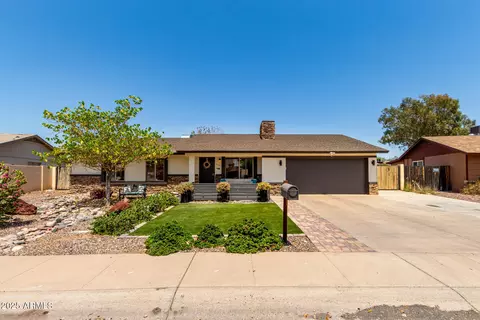 2302 E Chicago St, Chandler, AZ 85225