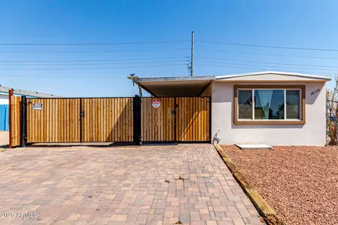 18110 W Lynwood St, Goodyear, AZ 85395