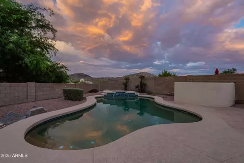 Exterior - 753 E Mountain Sage Dr, Phoenix, AZ 85048 photo 14 of 26