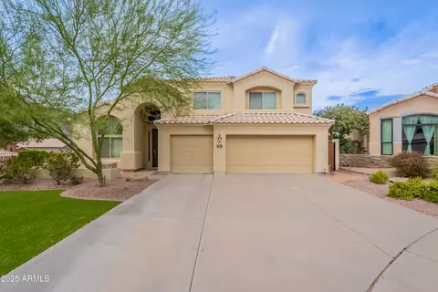 753 E Mountain Sage Dr, Phoenix, AZ 85048