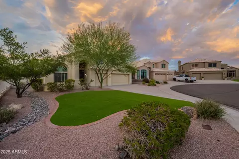 Exterior - 753 E Mountain Sage Dr, Phoenix, AZ 85048 photo 9 of 26
