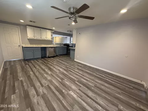 Living - 125 S 83rd Pl, Mesa, AZ 85208 photo 2 of 4