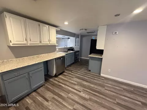 Kitchen - 125 S 83rd Pl, Mesa, AZ 85208 photo 1 of 1