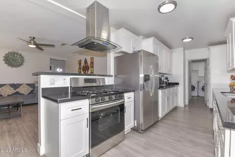 Kitchen - 1908 W Gardenia Dr, Phoenix, AZ 85021 photo 2 of 3