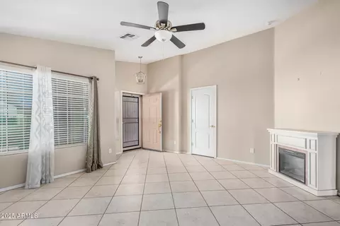 Living - 2101 S Meridian Rd #403, Apache Junction, AZ 85120 photo 1 of 5