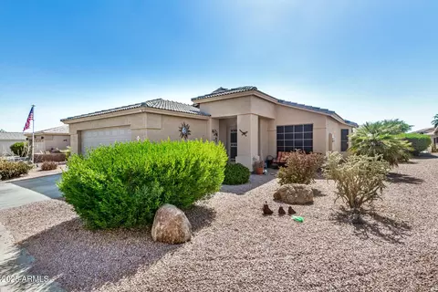 Exterior - 2101 S Meridian Rd #403, Apache Junction, AZ 85120 photo 1 of 4