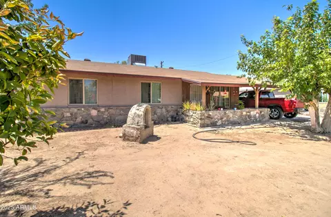 5244 S 18th Ave, Phoenix, AZ 85041 photo 2