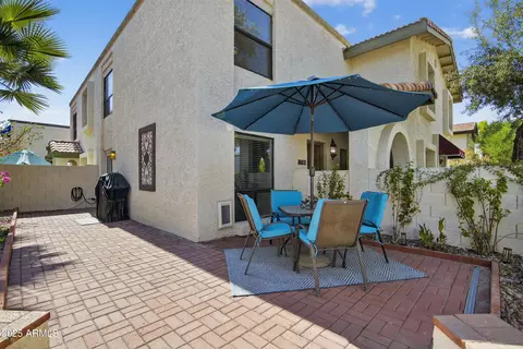 8642 S 51st St #2, Phoenix, AZ 85044