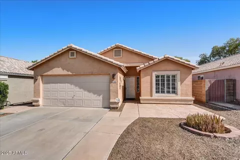 3518 W Fallen Leaf Ln, Glendale, AZ 85310