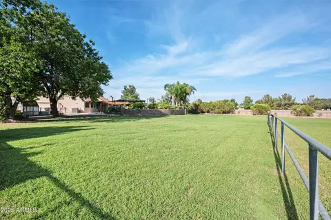 2703 E Vaughn Ave, Gilbert, AZ 85234 photo 28