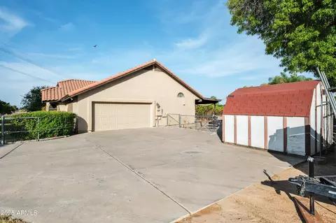 2703 E Vaughn Ave, Gilbert, AZ 85234 photo 35