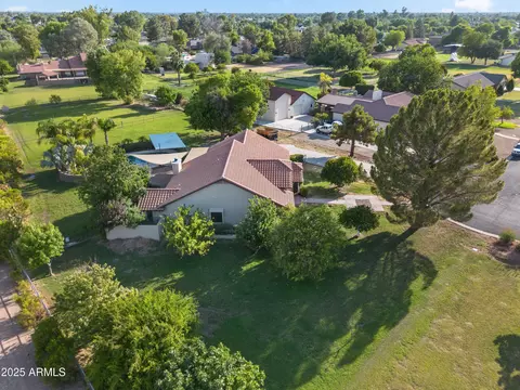 2703 E Vaughn Ave, Gilbert, AZ 85234 photo 36