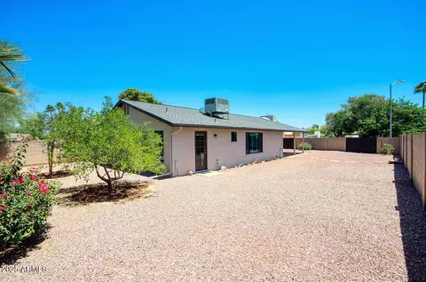 4079 E Shangri La Rd, Phoenix, AZ 85028 photo 16