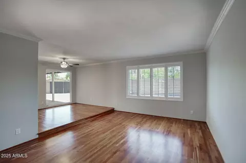 4079 E Shangri La Rd, Phoenix, AZ 85028 photo 8
