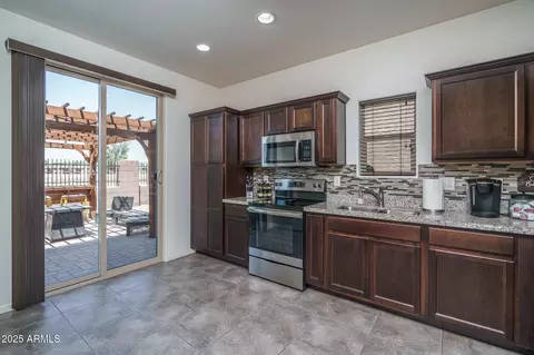 10340 W Devonshire Ave, Phoenix, AZ 85037 photo 9