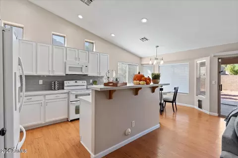 8026 W Hilton Ave, Phoenix, AZ 85043 photo 15