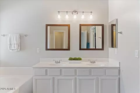 8026 W Hilton Ave, Phoenix, AZ 85043 photo 21