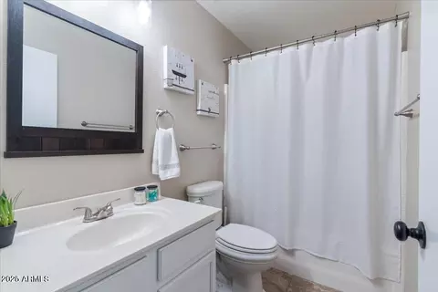 8026 W Hilton Ave, Phoenix, AZ 85043 photo 25