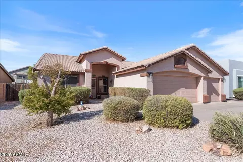 8026 W Hilton Ave, Phoenix, AZ 85043