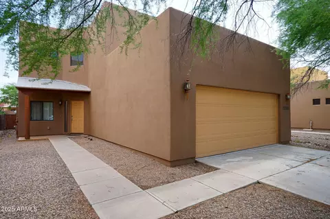 2030 Chaplain Carter Dr, Sierra Vista, AZ 85635
