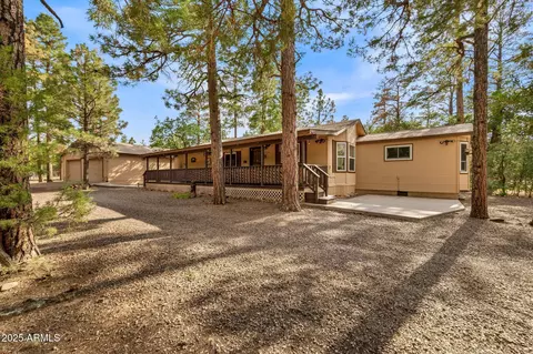 2710 Hooks Way, Overgaard, AZ 85933 photo 3