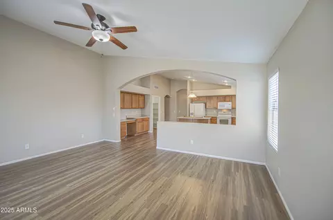 8213 S Jenna Ln, Laveen, AZ 85339