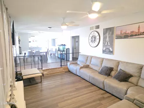 Living - 522 S Cortez Rd, Apache Junction, AZ 85119 photo 1 of 2
