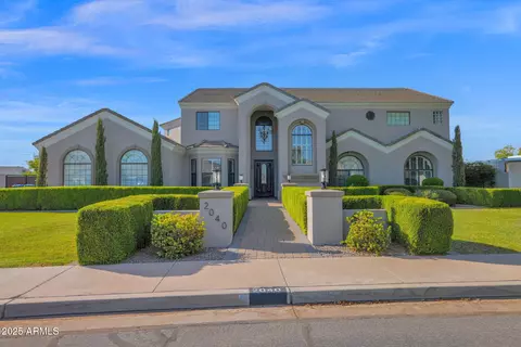 2040 E Norcroft St, Mesa, AZ 85213