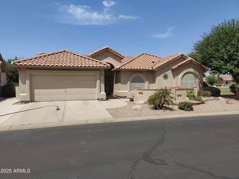 1596 E La Costa Dr, Chandler, AZ 85249