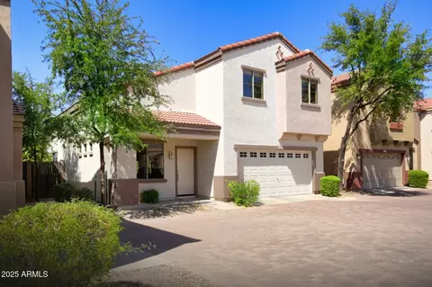 1352 E Dunbar Dr, Phoenix, AZ 85042